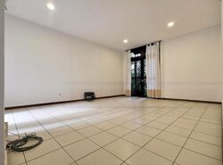Chancery Lane (D11), Terrace #490906571